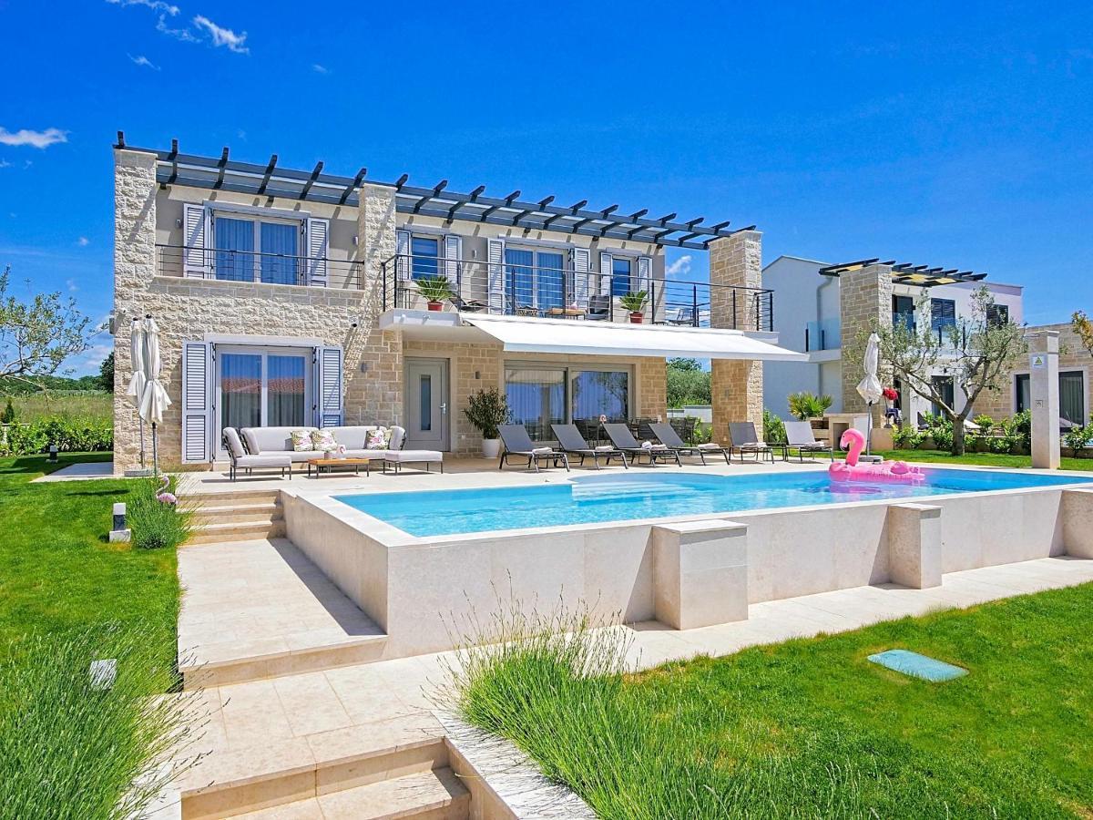 Villa Flamingo Kaštelir 外观 照片