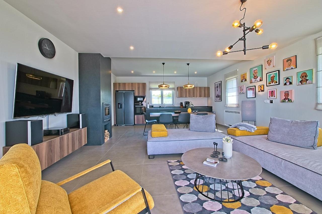 Villa Flamingo Kaštelir 外观 照片