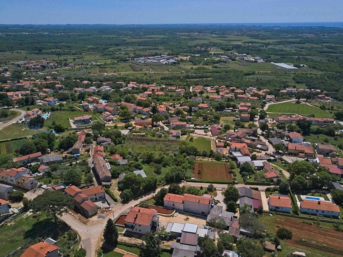 Villa Flamingo Kaštelir 外观 照片
